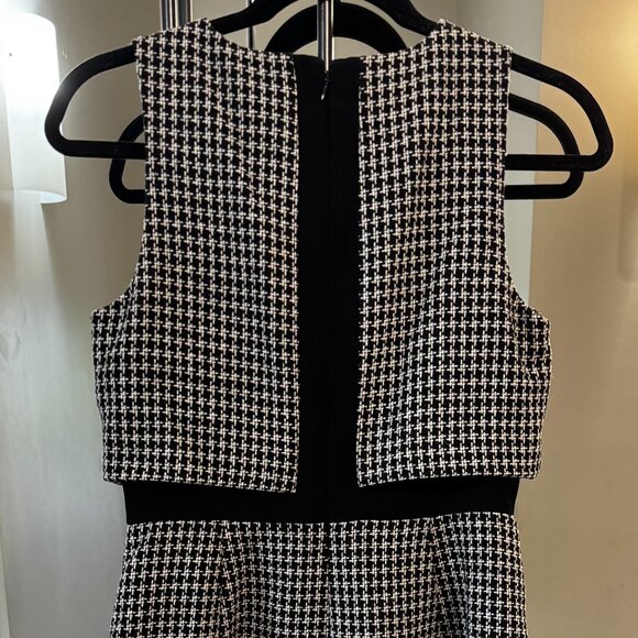 J.Crew Black & White Tweed Sheath Dress – Size 2 – Classic Style - Picture 4 of 6